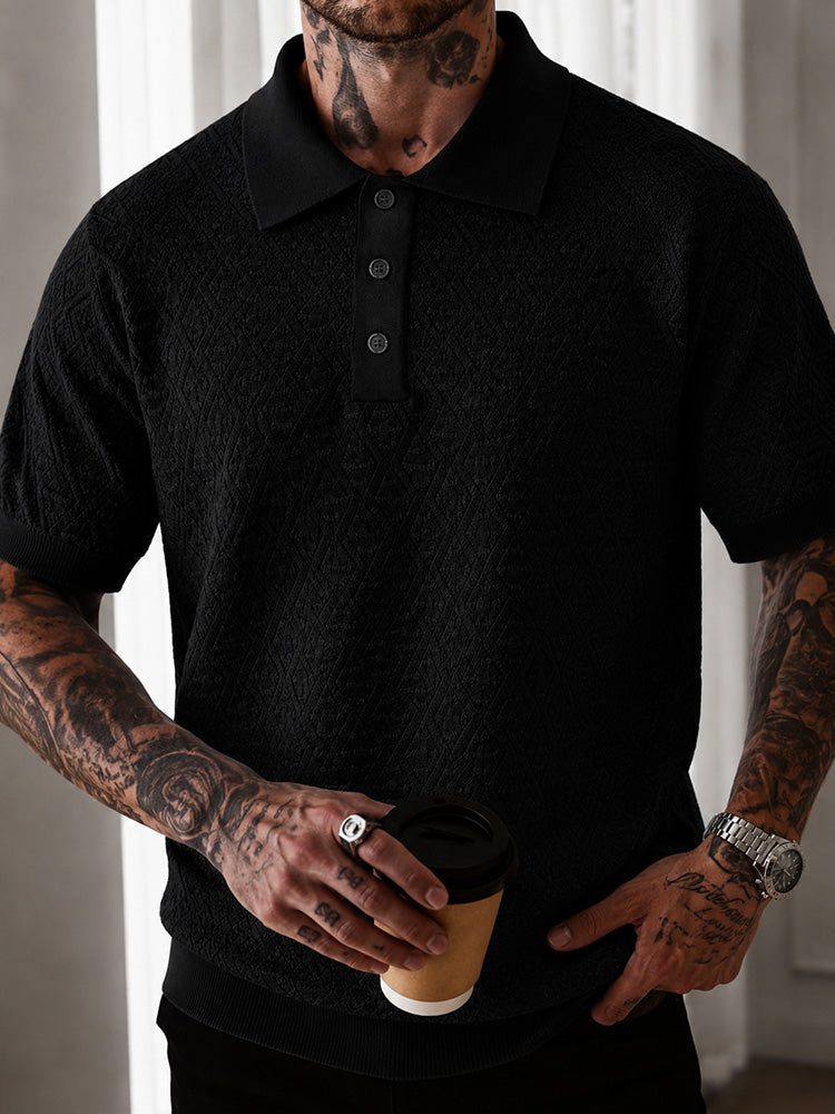 Business-Casual Polohemd für Herren in Nahaufnahme mit Strukturmuster