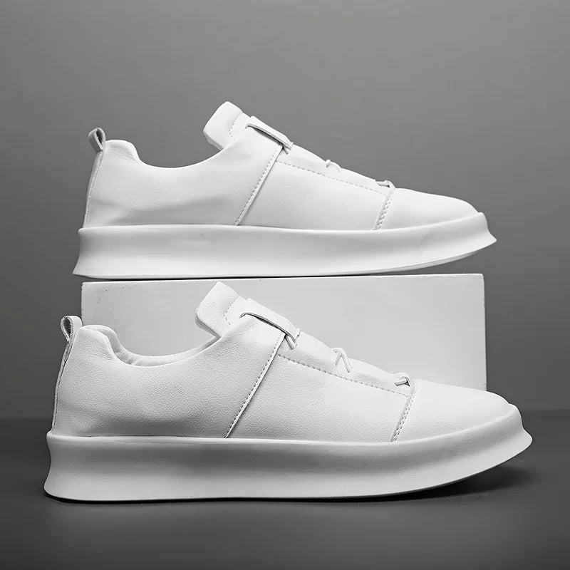 Lässiger Herren-Lederschuh mit sportlicher Sneaker-Silhouette