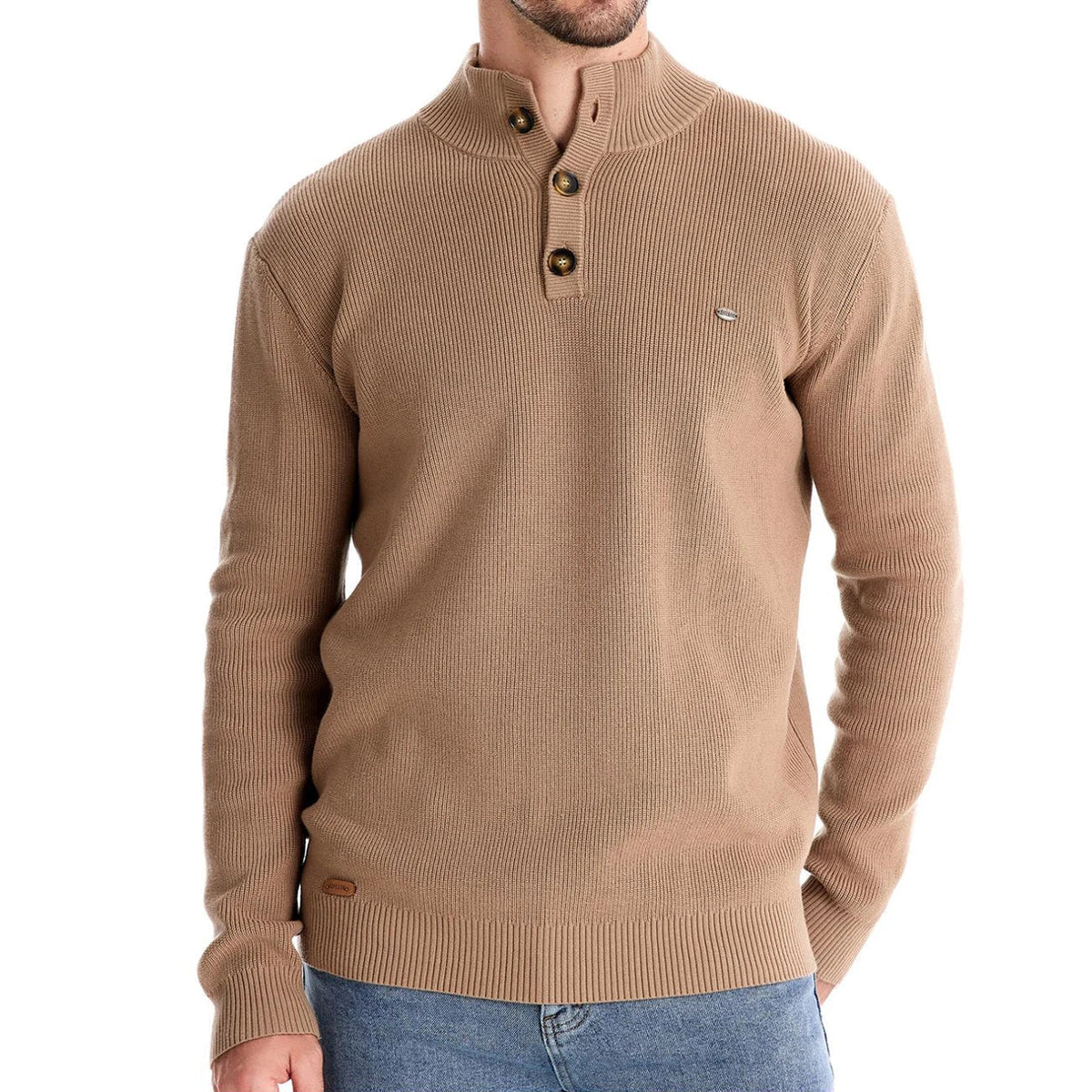 Herrenpullover mit Knopfleiste und Rippstrick von vorn