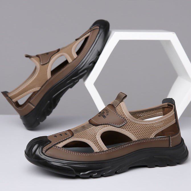 Herren Sandalen aus der Nähe mit schlichtem Sommer-Design