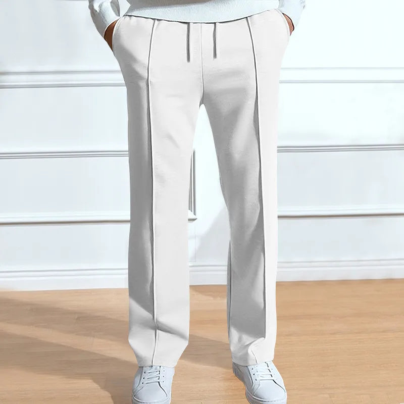Vielseitig kombinierbare Slim-Fit-Hose für Herren