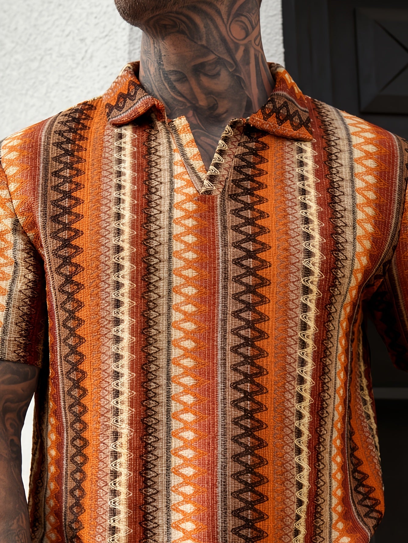 Detailaufnahme des Jacquardmusters am Herren Kurzarmhemd