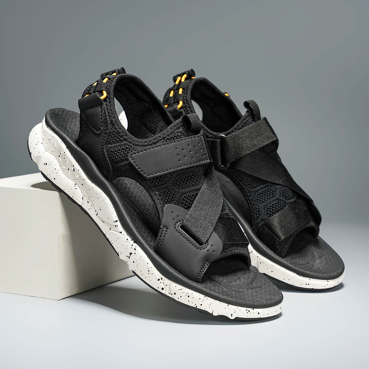 Herren Verstellbare Rutschfeste Outdoor-Sportsandalen