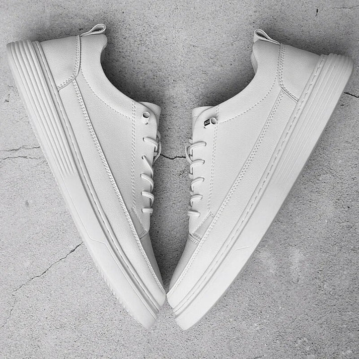 Weisser Herren Leder Sneaker Low Top mit Schnürung