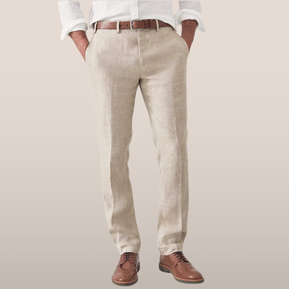 Herren Leinenhose mit geradem Schnitt und Gürtelschlaufen in Vorderansicht