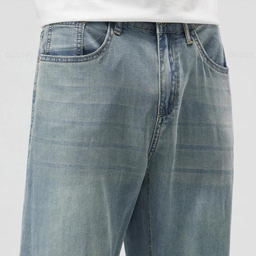 Casual Herrenhose mit geradem Bein und 5 Taschen im Stylingbild