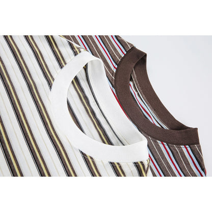 Lässiges gestreiftes Strick-T-Shirt in Braun und Gold