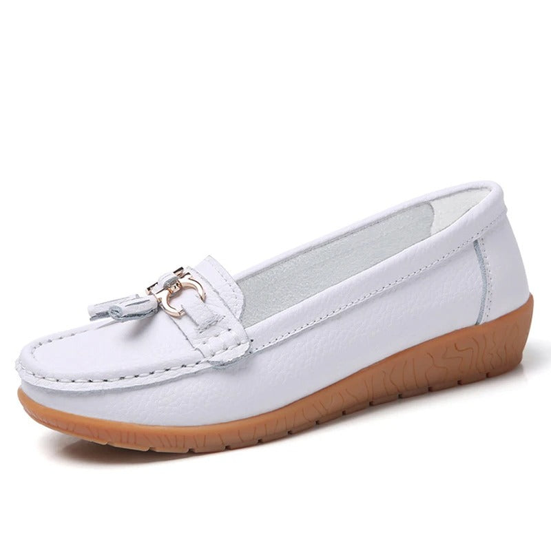 Tom Hollinger | Comfortable moccasins with tassels