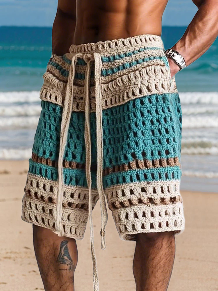 Herren Shorts in Häkeloptik kombiniert mit sommerlichem Oberteil