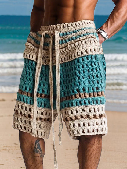 Herren Shorts in Häkeloptik kombiniert mit sommerlichem Oberteil
