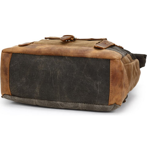 Tom Hollinger |  Wasserdichter Canvas Rucksack mit Rollverschluss im Vintage-Stil