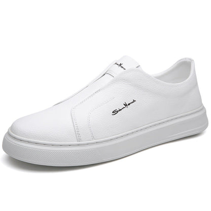 Women's casual leather sneakers