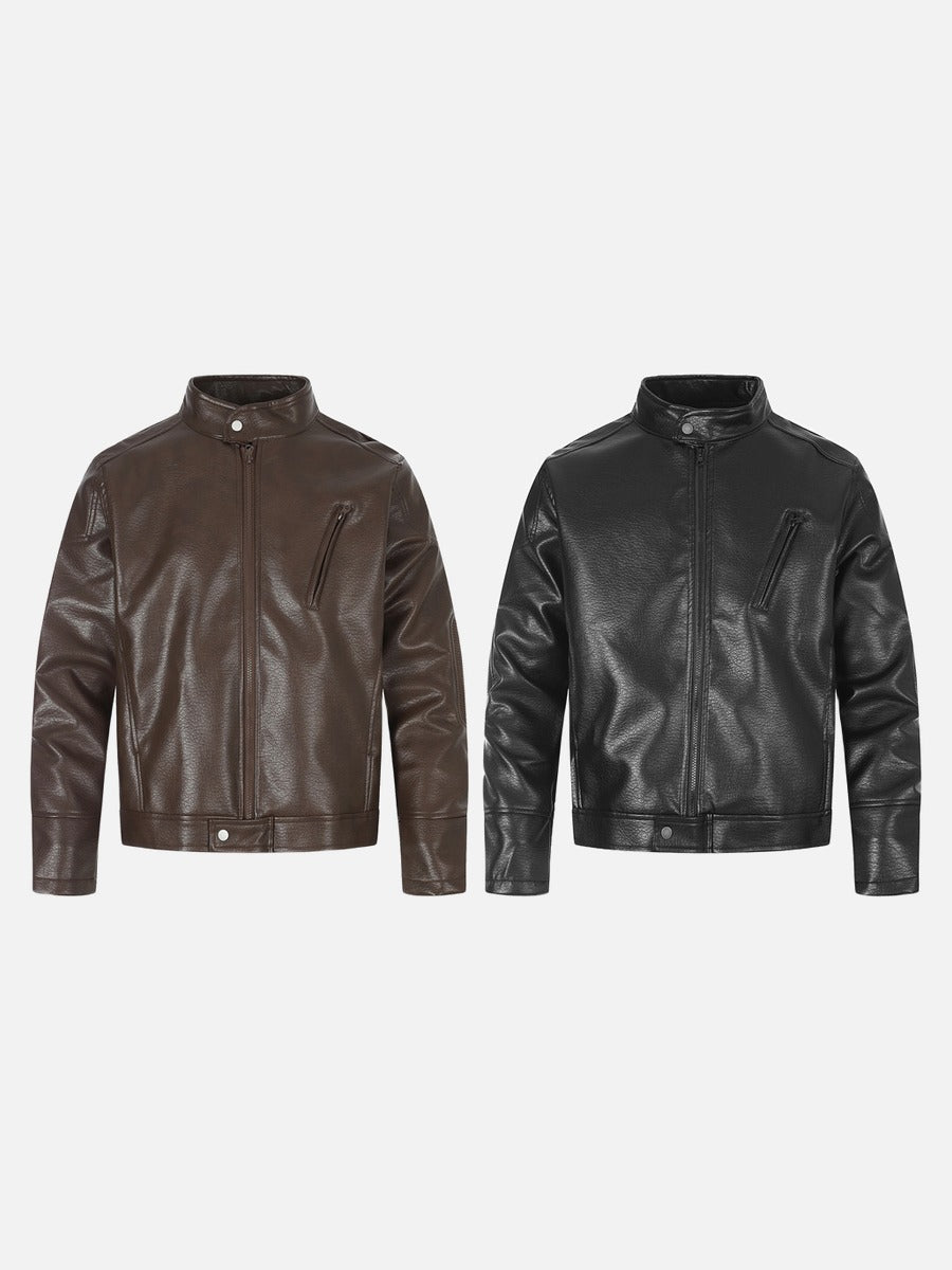 Braune Bikerjacke als markantes Outfit für den Alltag