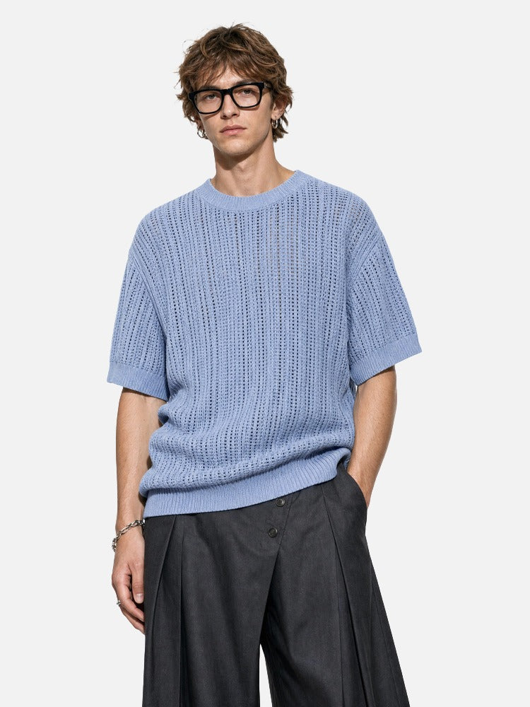 Kurzärmeliges Damen Lochstricktop in seitlicher Ansicht