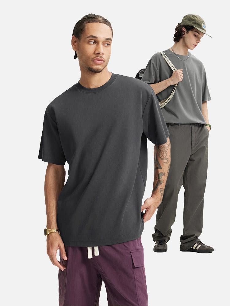Locker geschnittenes Damen T-Shirt aus Baumwolle in ganzer Ansicht