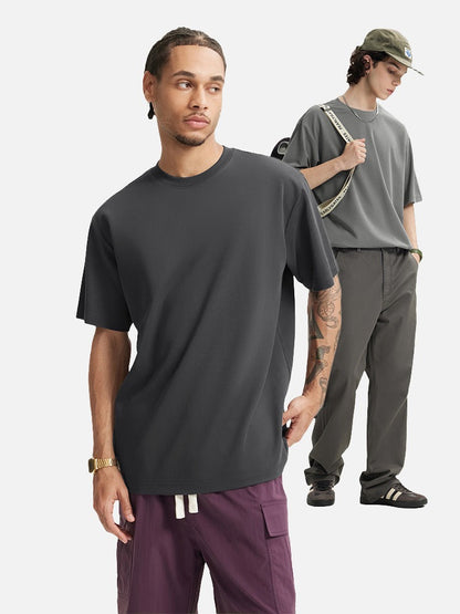 Locker geschnittenes Damen T-Shirt aus Baumwolle in ganzer Ansicht