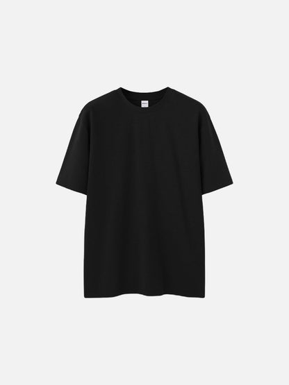 Damen Freizeit T-Shirt in Oversize Passform mit Rundhals getragen