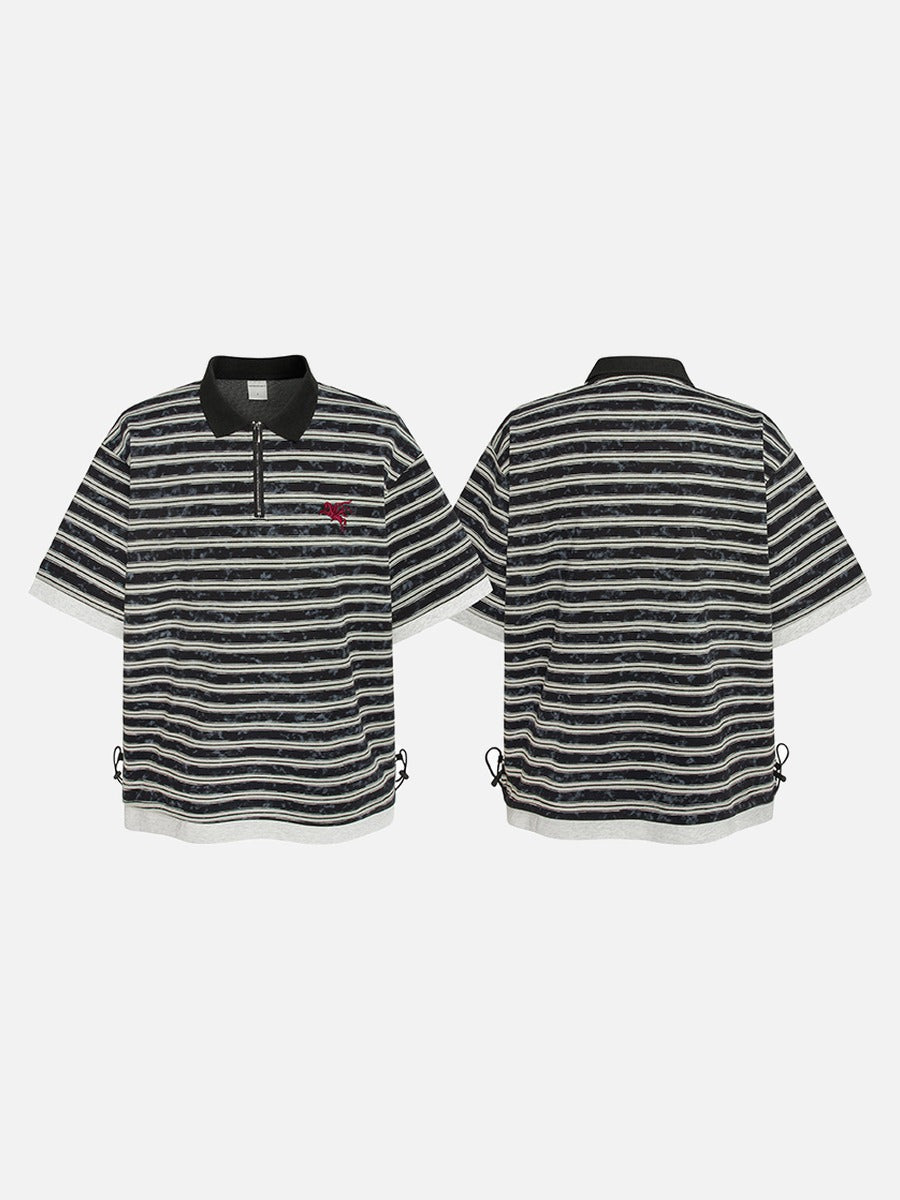 Herren-Poloshirt mit Reissverschluss in leicht schräger Ansicht