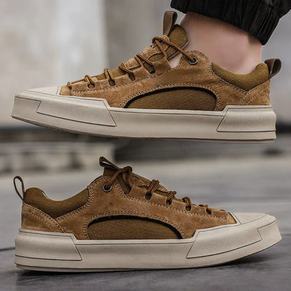 Paar Herren Canvas Schnür-Sneaker im lässigen Skate-Stil