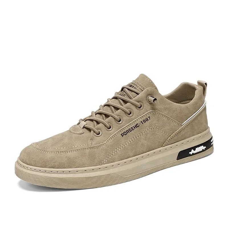 Tom Hollinger | Wildleder-Sneaker im Retro-Stil