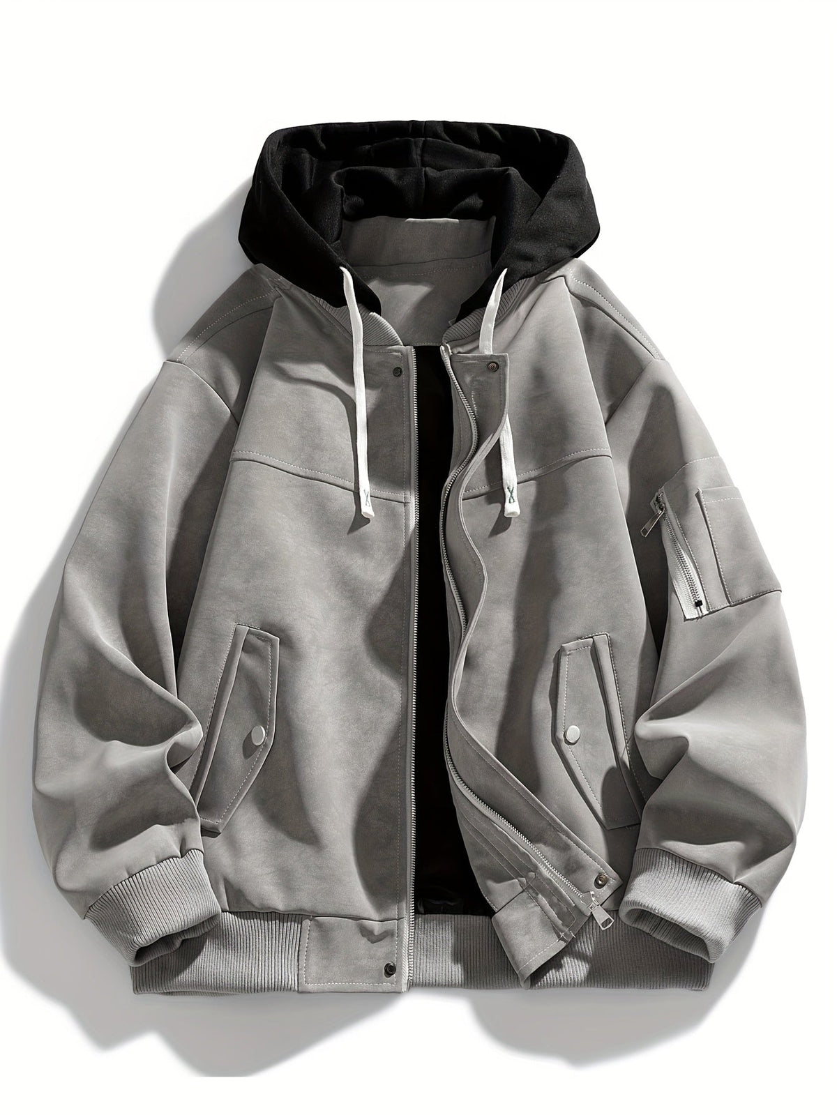 Kapuzenjacke mit praktischer Front und klassischer Kapuze