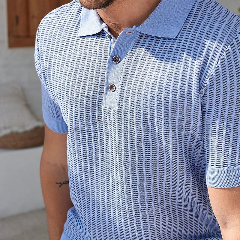 Herren Polohemd mit Kurzarm und Zopfmuster in Himmelblau
