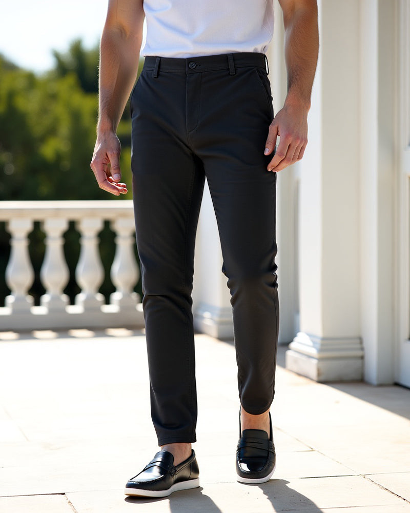 Seitenansicht der Slim-Fit-Chinohose für Herren