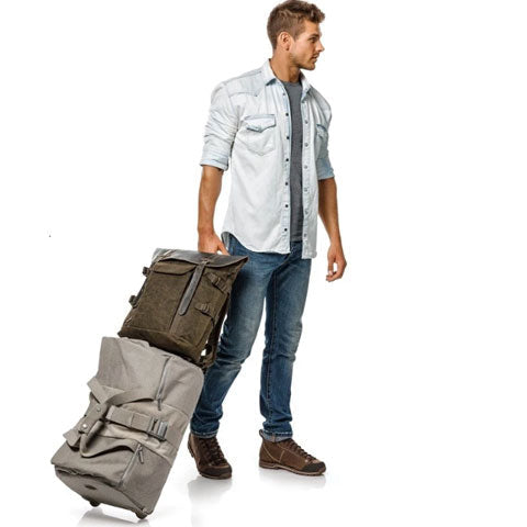 Tom Hollinger |  Canvas- und Leder-Rucksack im Vintage-Kamera-Stil