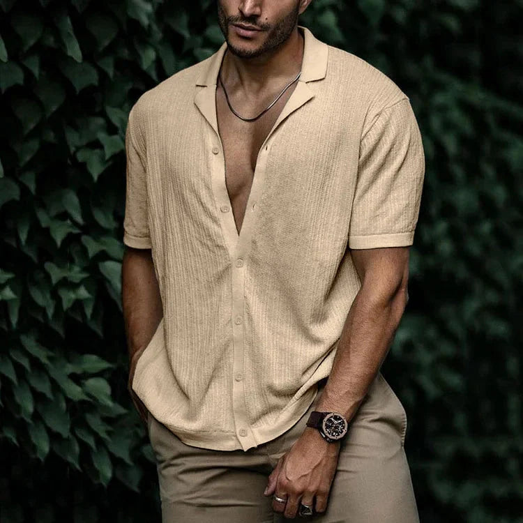 Herren Kurzarmhemd mit Reverskragen als Styling im Freizeitlook
