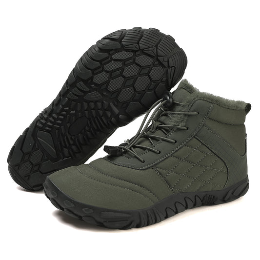 Men's winter boots with insulation