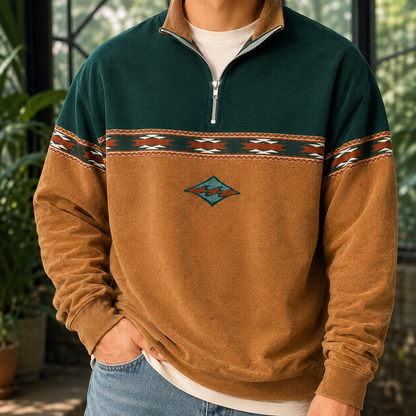 Herren-Strickpullover mit geometrischem Muster und Viertelzip in der Vorderansicht