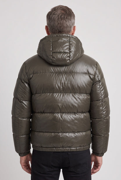 Detailansicht der Steppung an der Herren-Winterjacke