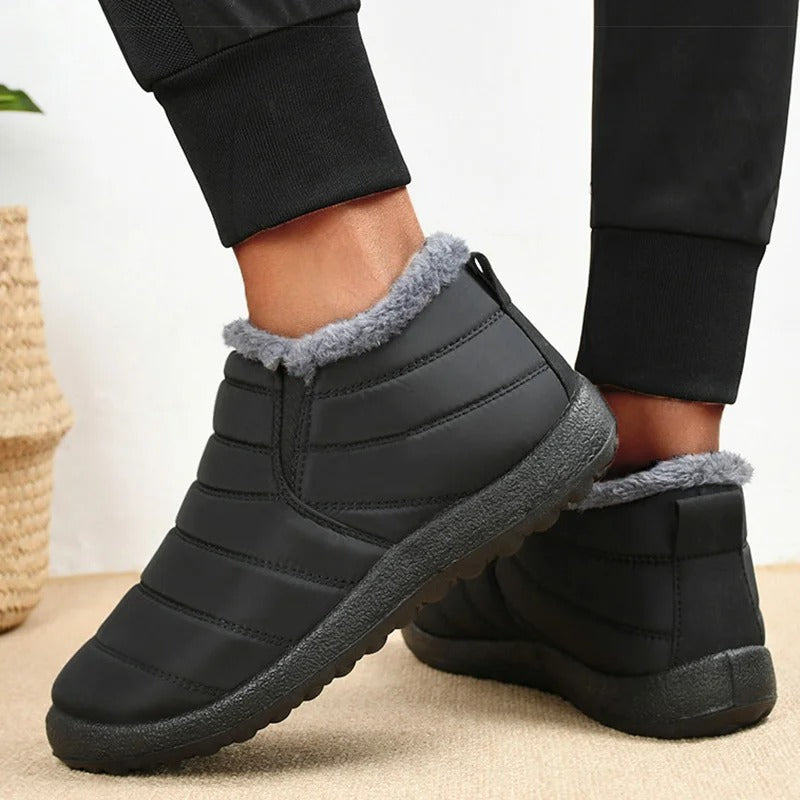 Men's Winter Slip-On Boots with Fur Lining