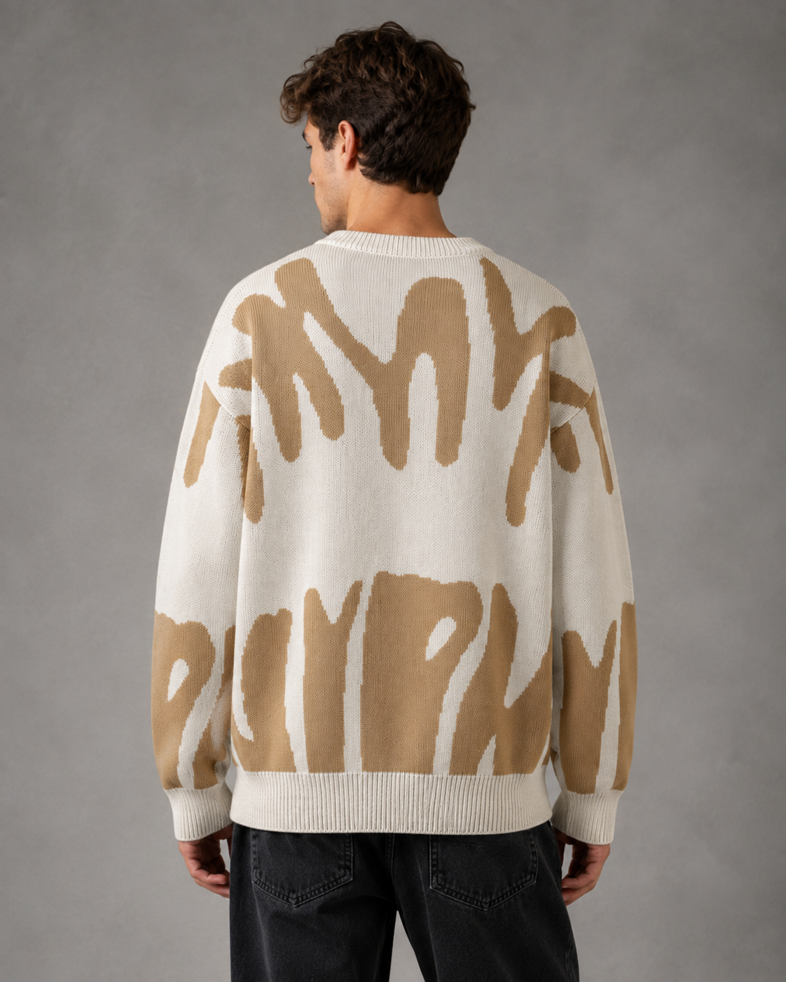 Strickpullover für Herren mit überschnittenen Schultern