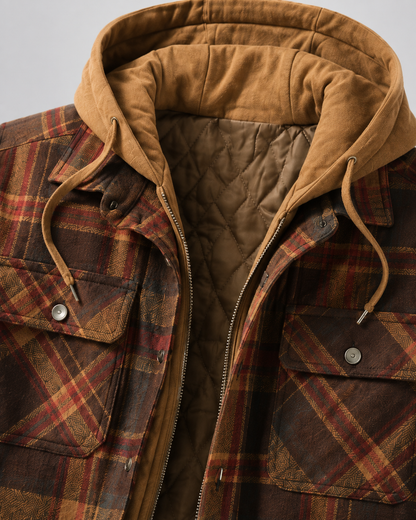 Detailansicht der Kapuze am karierten Herren-Overshirt