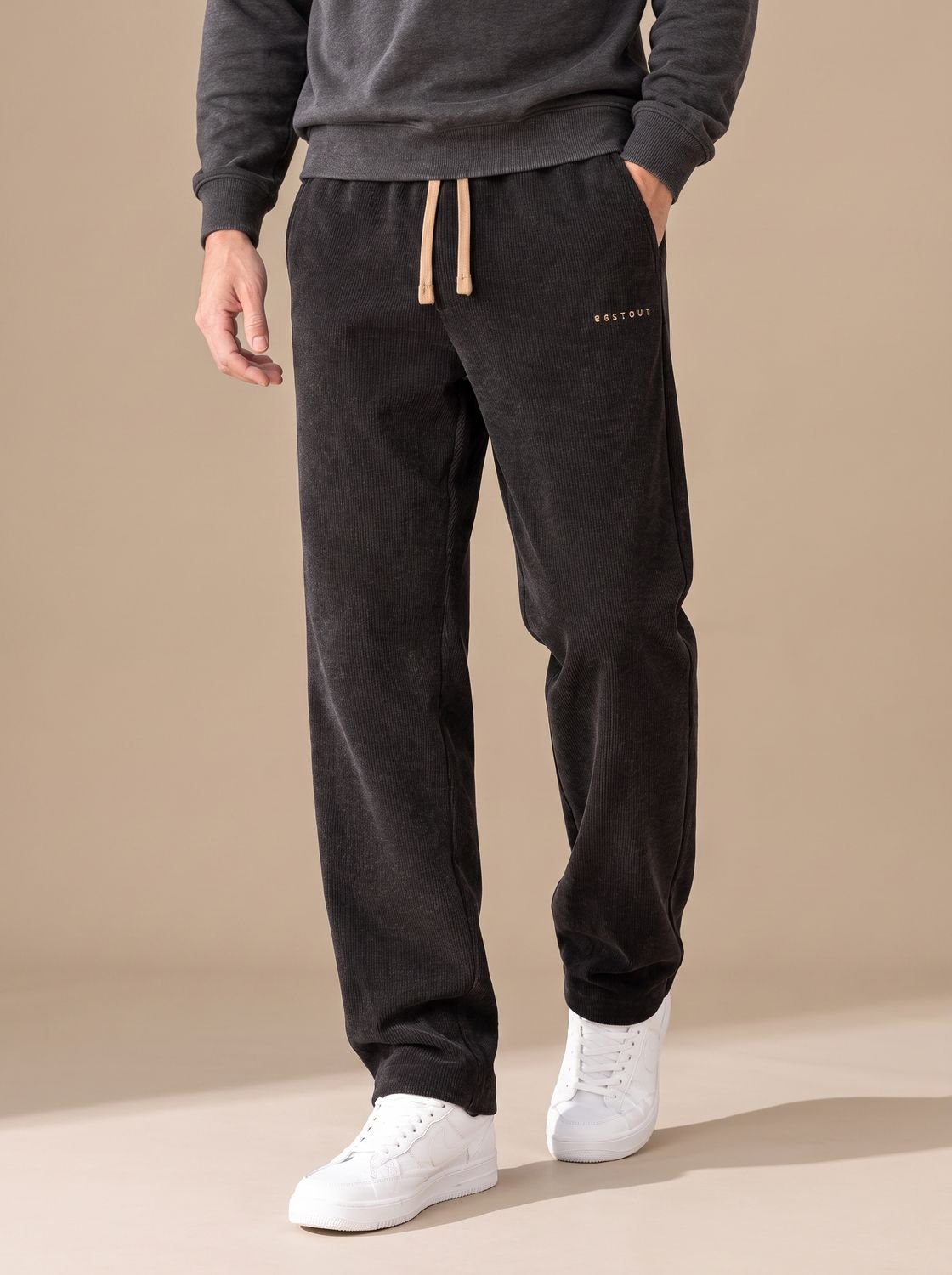 Herren-Cordhose aus Cord mit geradem Bein und Kordelzug an der Taille