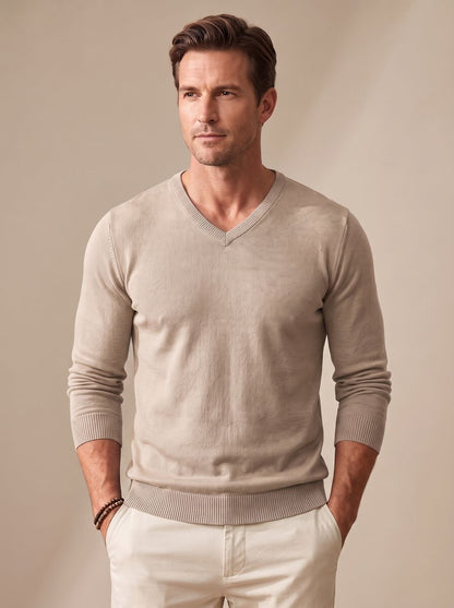 Men's fine-knit V-neck sweater slim fit