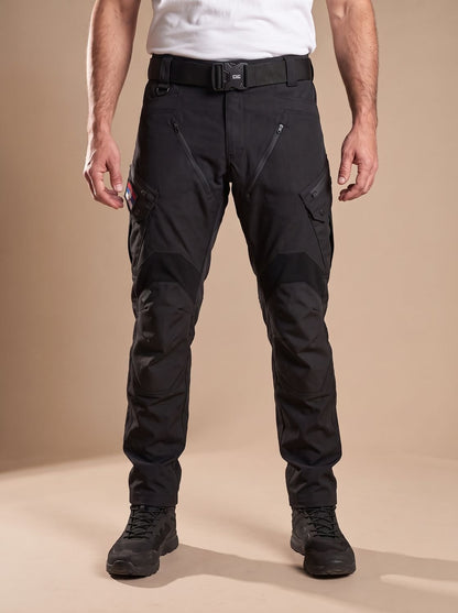 Herren-Cargohose mit taktischem Schnitt von vorn