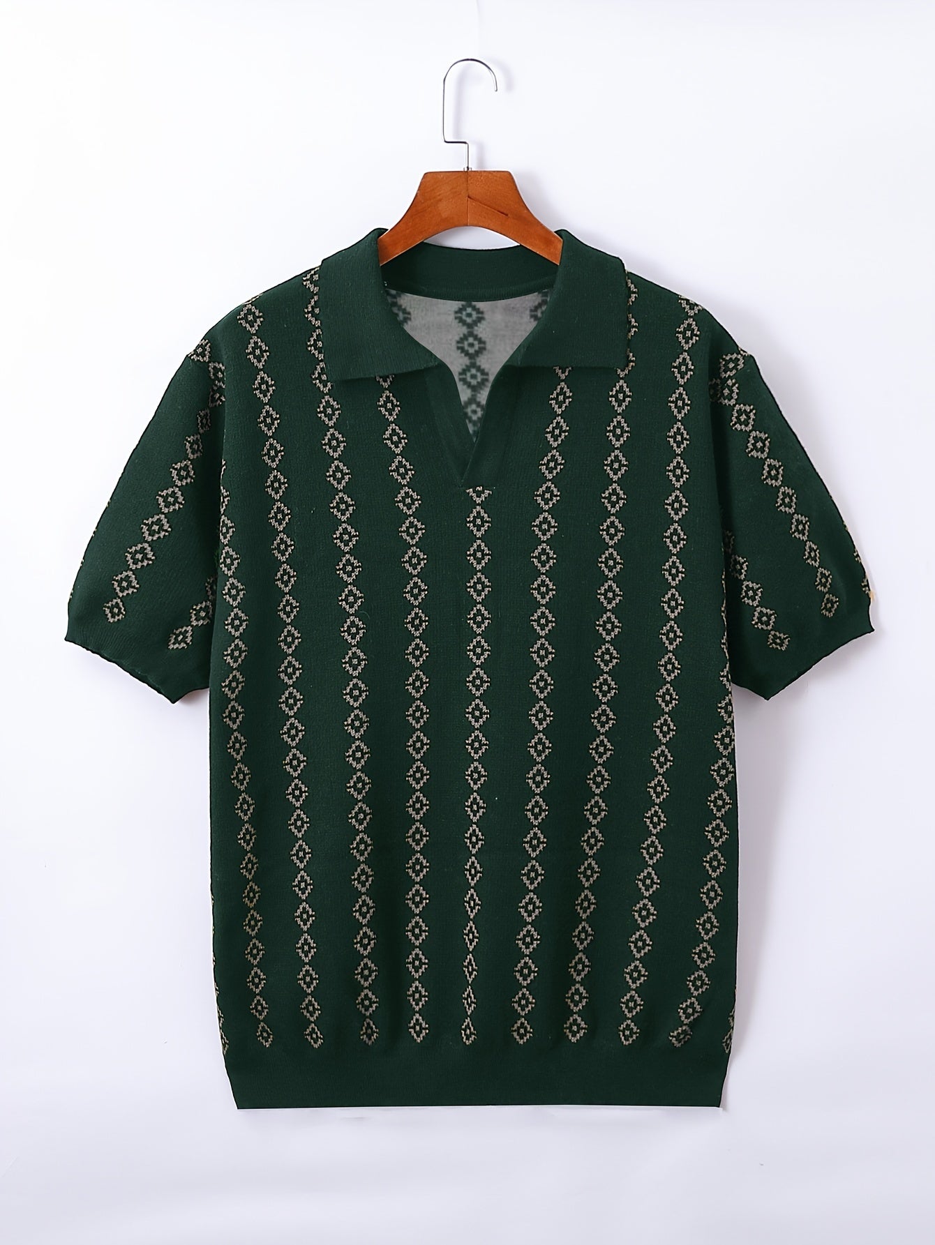 Detailansicht des weichen Stricks am Longline-Pullover