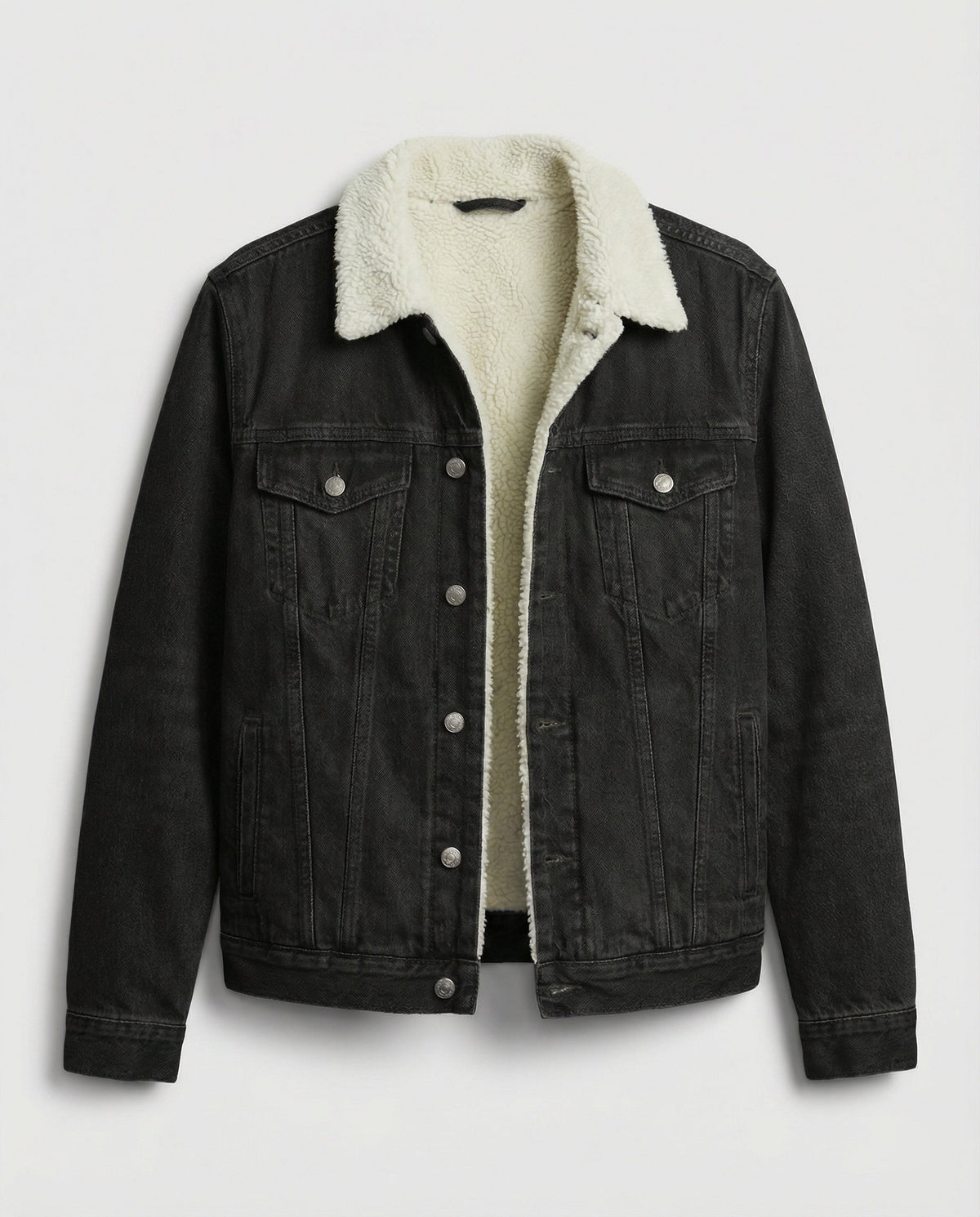 Gefütterte Herren-Jeansjacke als vielseitiges Oberteil für kühle Tage