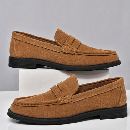 Penny-Loafer mit flacher Sohle für angenehmen Tragekomfort