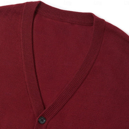 Elegante Strickweste als vielseitiges Kleidungsstück für Herren