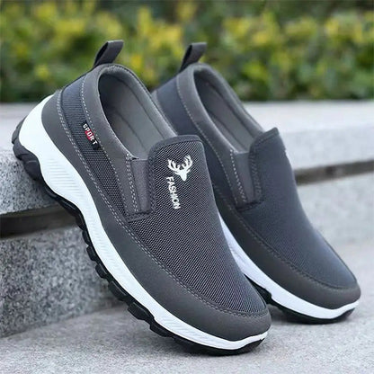 Herren Slip-On-Schuhe aus Mesh mit weicher Dämpfung als Paar