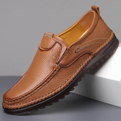 Herren-Loafer Slip-on in klassischem Design, Seitenansicht