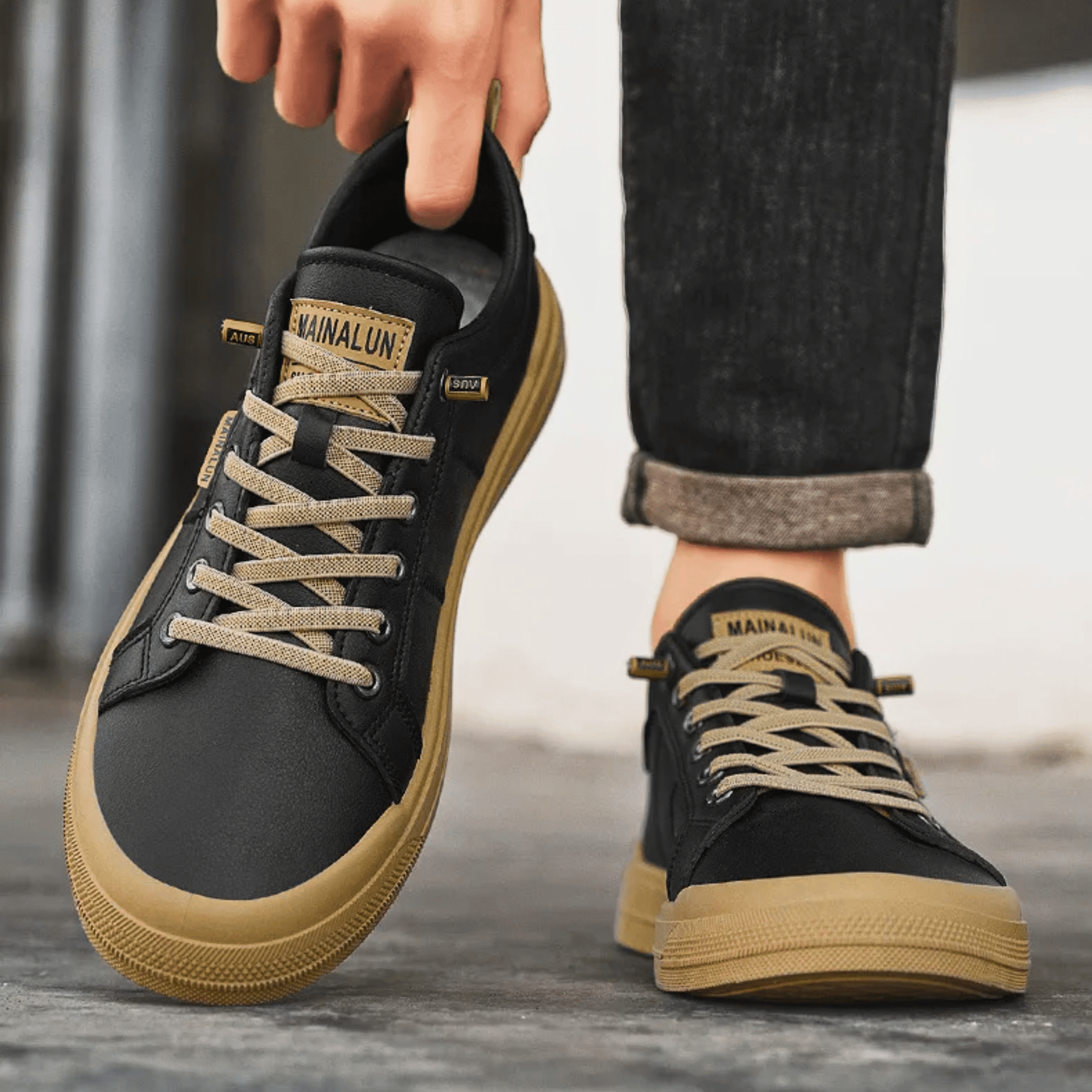 Profilansicht des niedrigen Ledersneakers