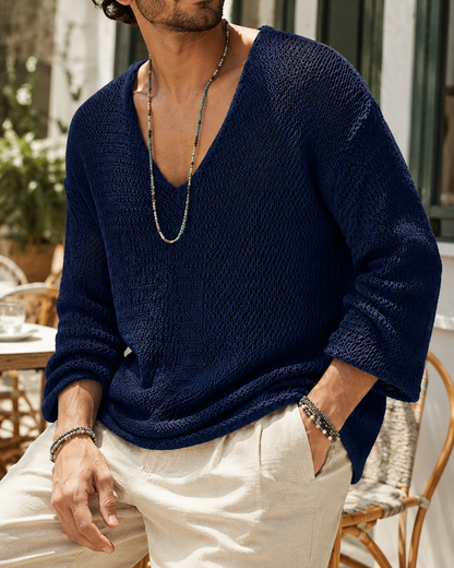 Herren Strickpullover mit lockerem Schnitt im seitlichen Blick