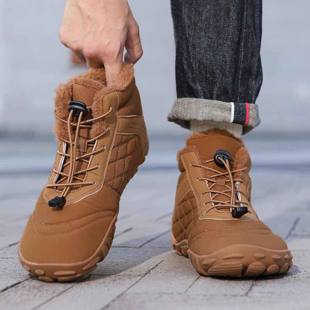 Men's winter boots with insulation